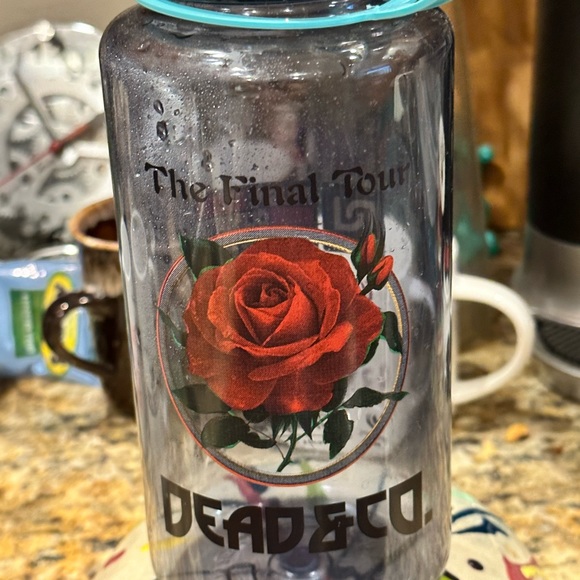 NWOT Dead & Co Bottle - Picture 5 of 7